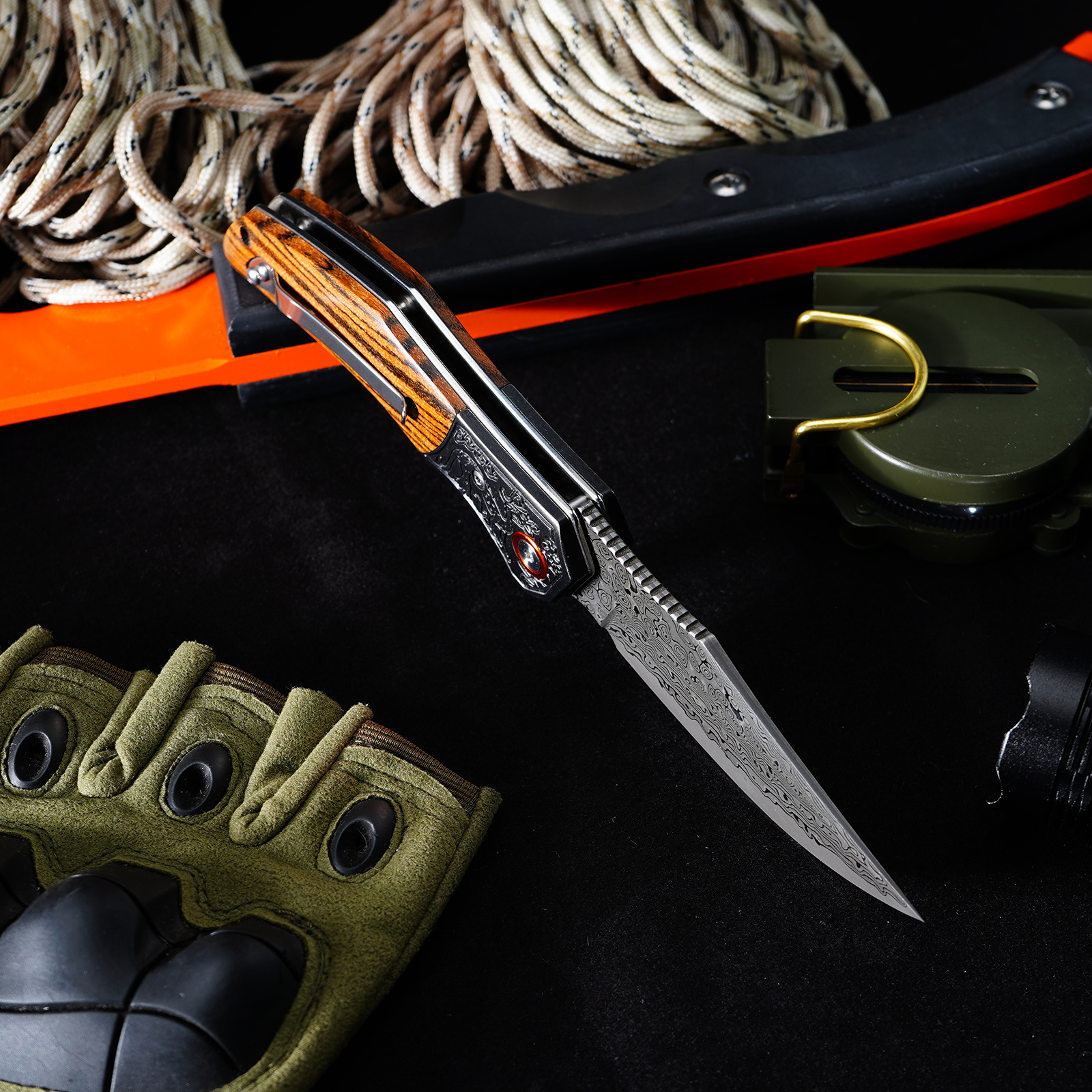 Tunafire GT-DM052 Damascus Steel Folding Knife, Zebra Wood Handle With Carved Steel Bolster Portable EDC Pocket Knife Outdoor Survival Tool