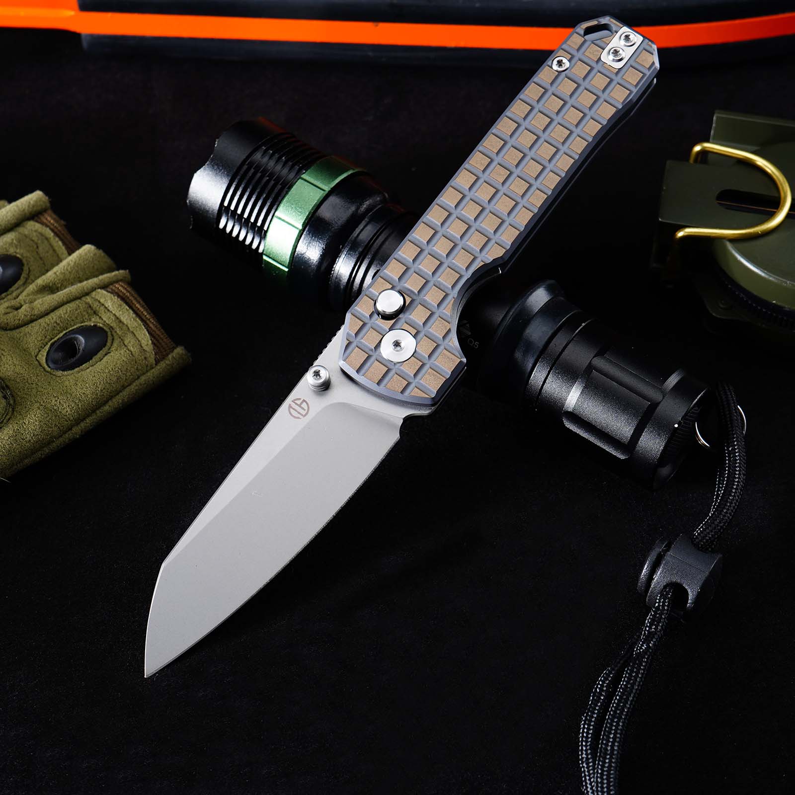 Tunafire knife GT-T0070-6  | 2.95"Stone Wash VG10 Blade  | Khaki Titanium Alloy Handle  | Button Liner Lock | Tunafireknives