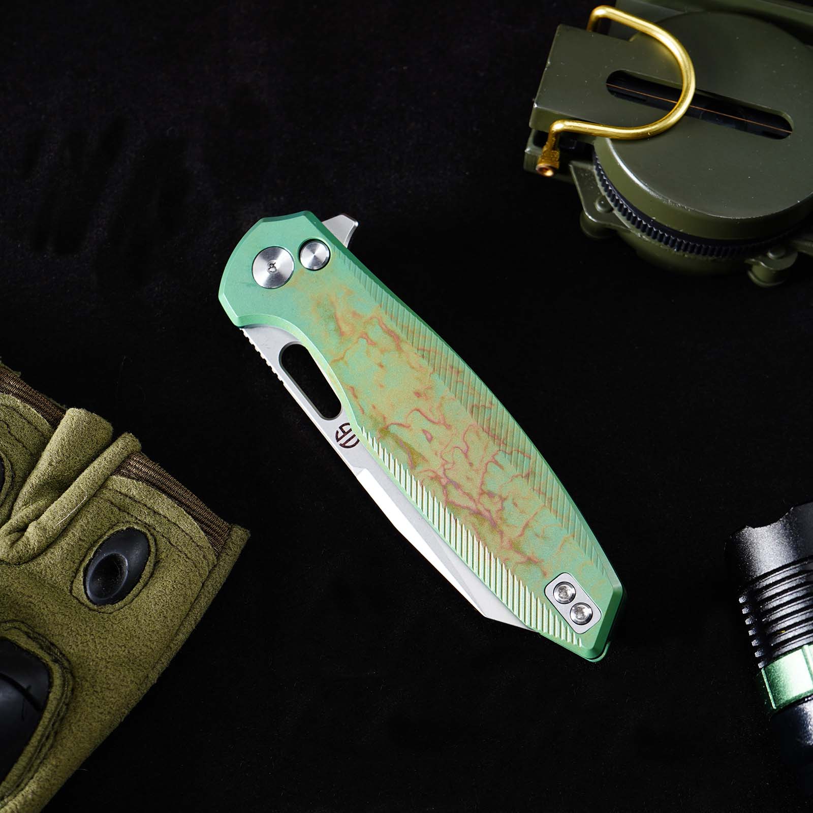 Tunafire Knife 3.39 "VG10 Blade Button Lock Titanium Alloy Burning Green Handle Tactical Survival Pocket Knife  GT-T0044-5