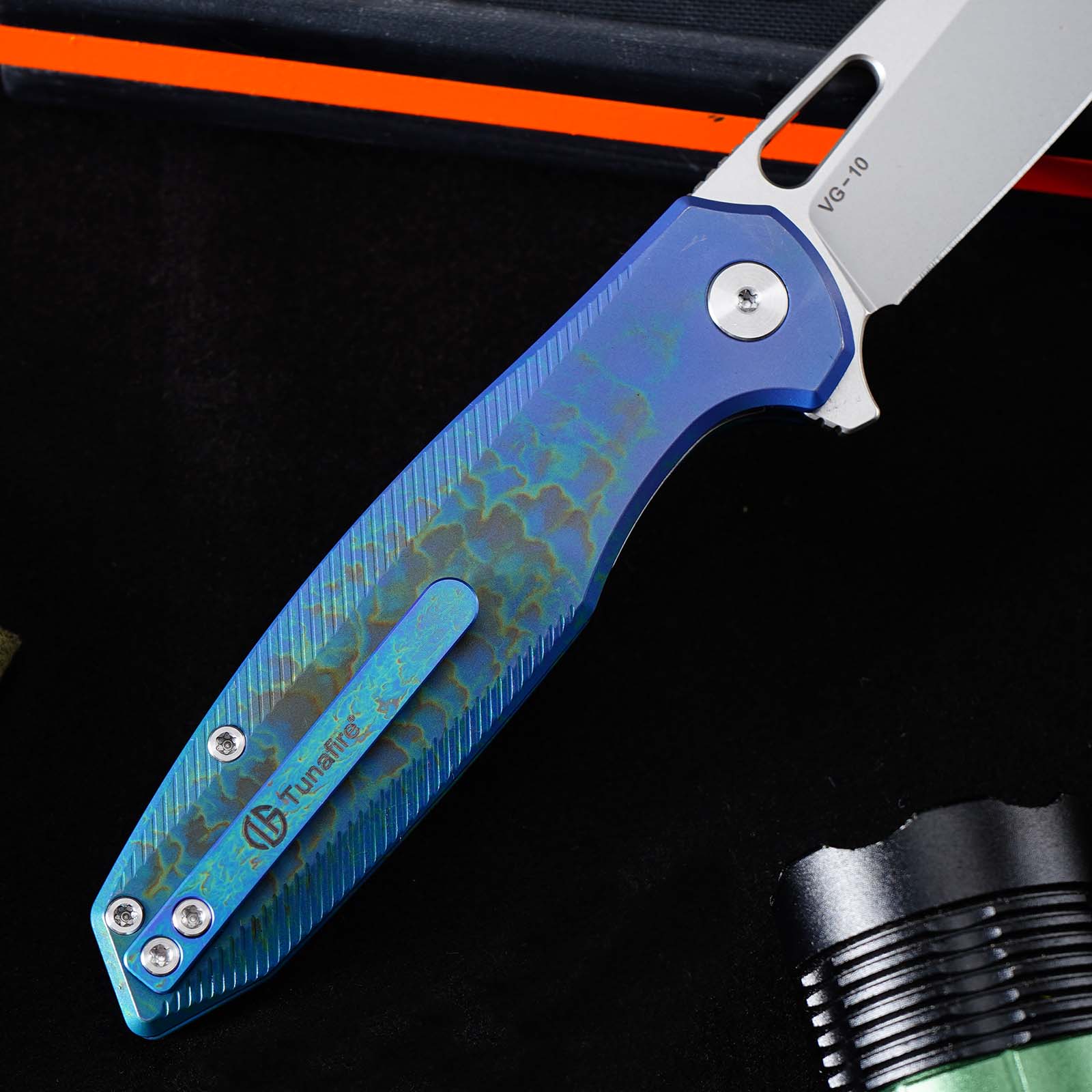 Tunafire Knife GT-T0044-5 |3.39 "|VG10 Blade| Button Lock| Titanium Alloy Burning Blue Handle |TUNAFIRE KNVES