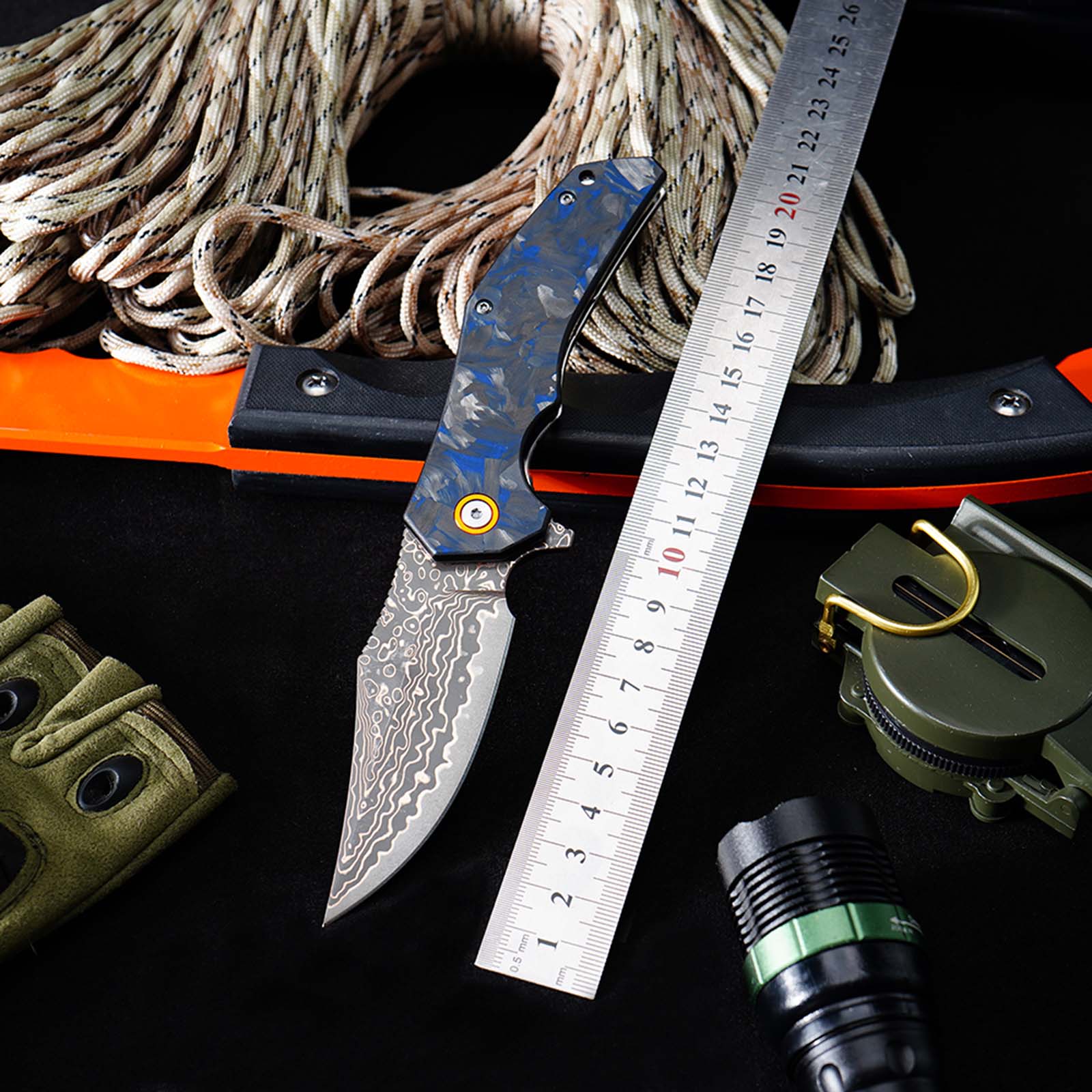 Tunafire Knife GT-DM052-1 Blue Carbon fiber Handle Flipper Knife VG10 steel core Yellow brass Damascus steel pattern Blade Camping Pocket Knives