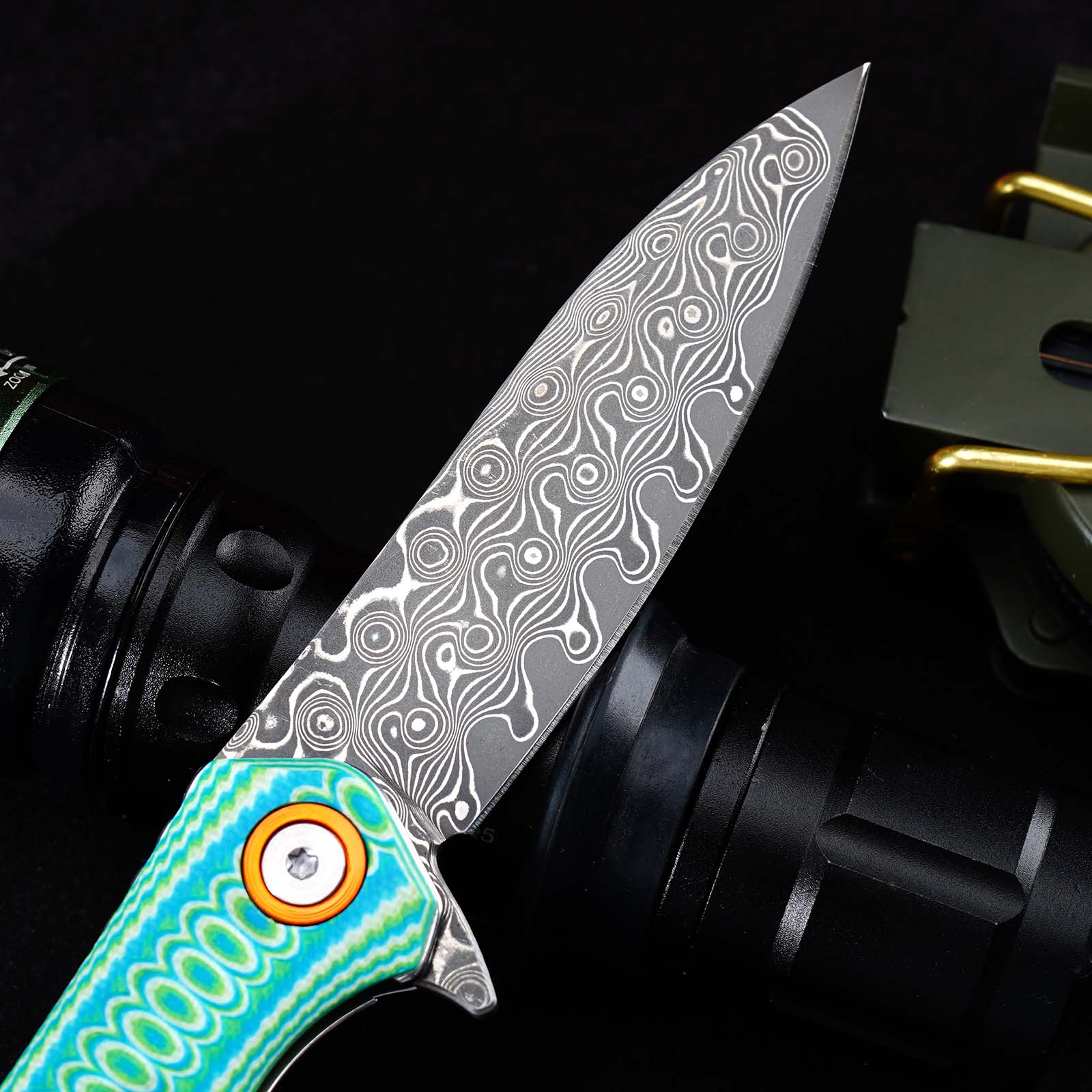 Tunafire Knives Damascus Steel Blade G10 Handle Ball Bearing Flipper Knife Outdoor Hiking Camping Knife GT-DM055