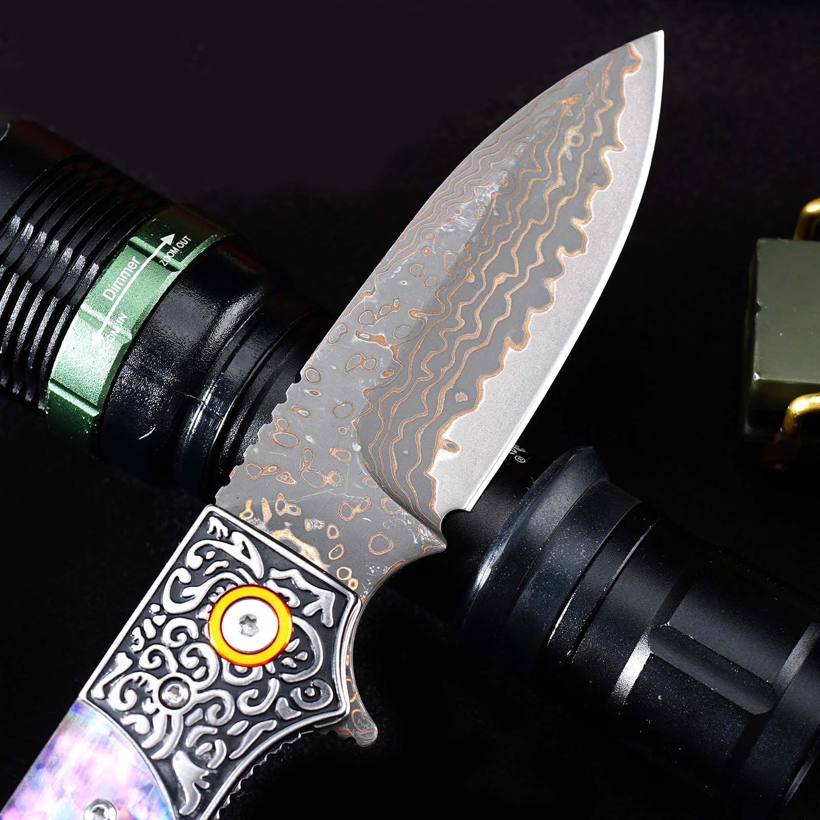 Tunafire GT-DM044 3.35" VG10 Bronze Damascus Folding Knife Abalone Shell Handle Ball Bearing EDC Knife