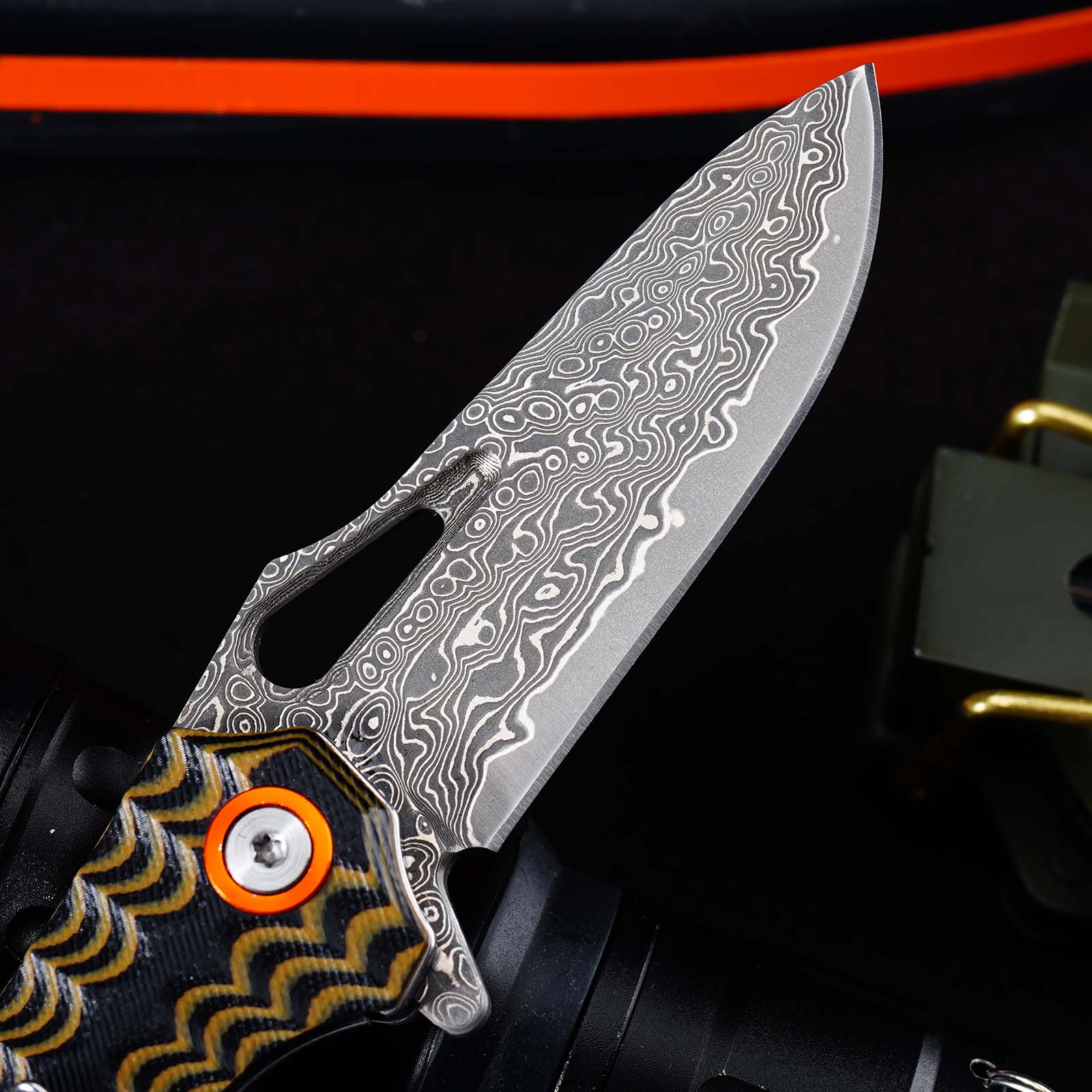 Tunafire Knife GT-DM021 2.68&rdquo;Damascus steel Knife Brown Two Color G10 Handle Portable Outdoor Camping Survival Tool