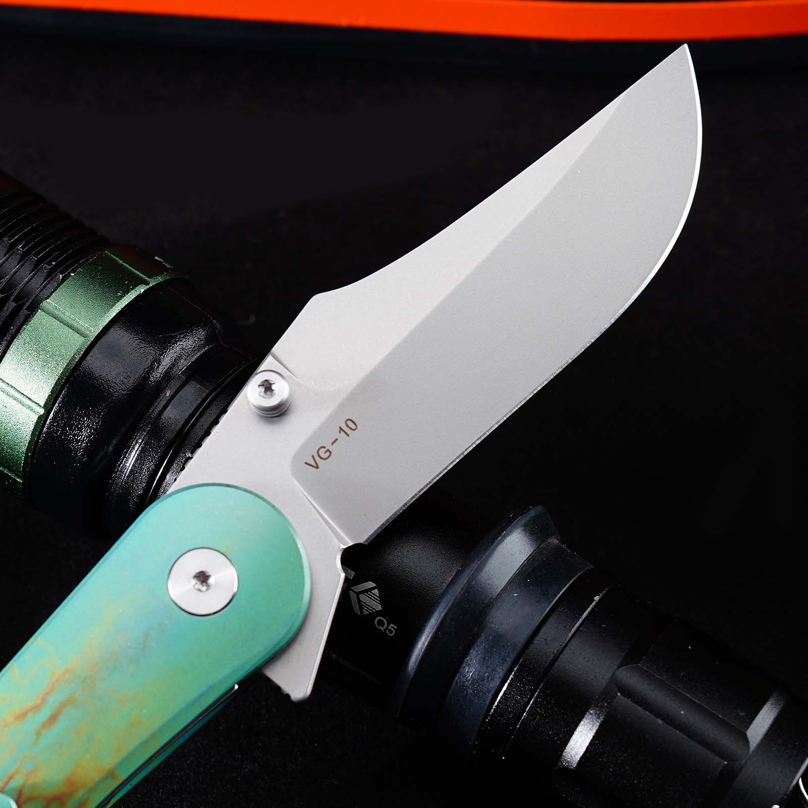Tunafire GT-T0074-2 Knife VG10 Steel 2.9"Blade , Titanium Handle Ceramic Ball Bearing Pocket Knife EDC